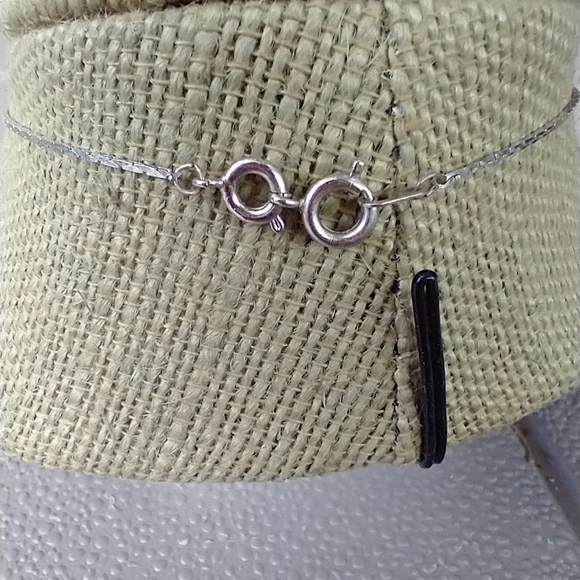 Women's Christian Catholic religious necklace. - Picture 2 of 4